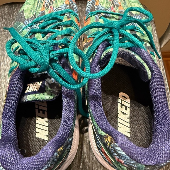 NikeID Air Zoom Pegasus 33 Floral Aloha Size 8 - Picture 9 of 11